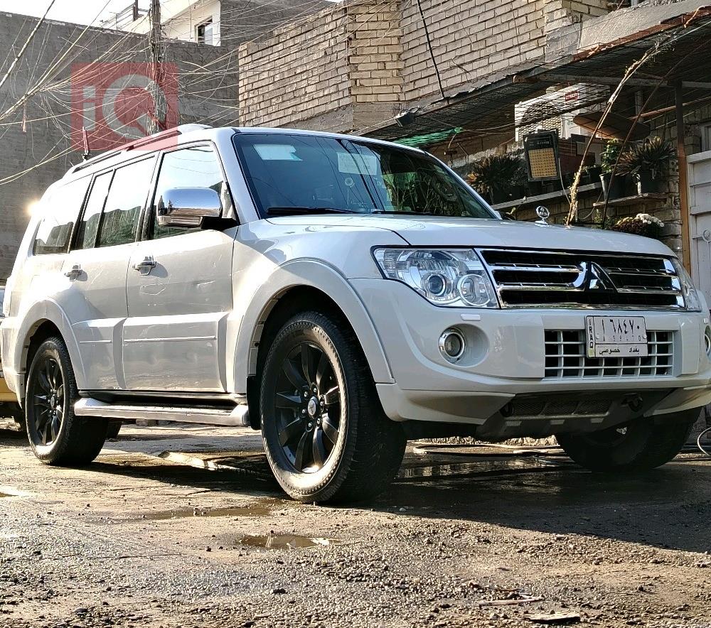 ميتسوبيشي باجيرو